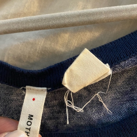 Moth Anthropologie Embroidered Oversized Floral Top (12) - Picture 4 of 7